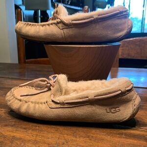 UGG TAN SUEDE MOCCASIN SLIPPERS SHOES WITH REAL SHEARLING LINING